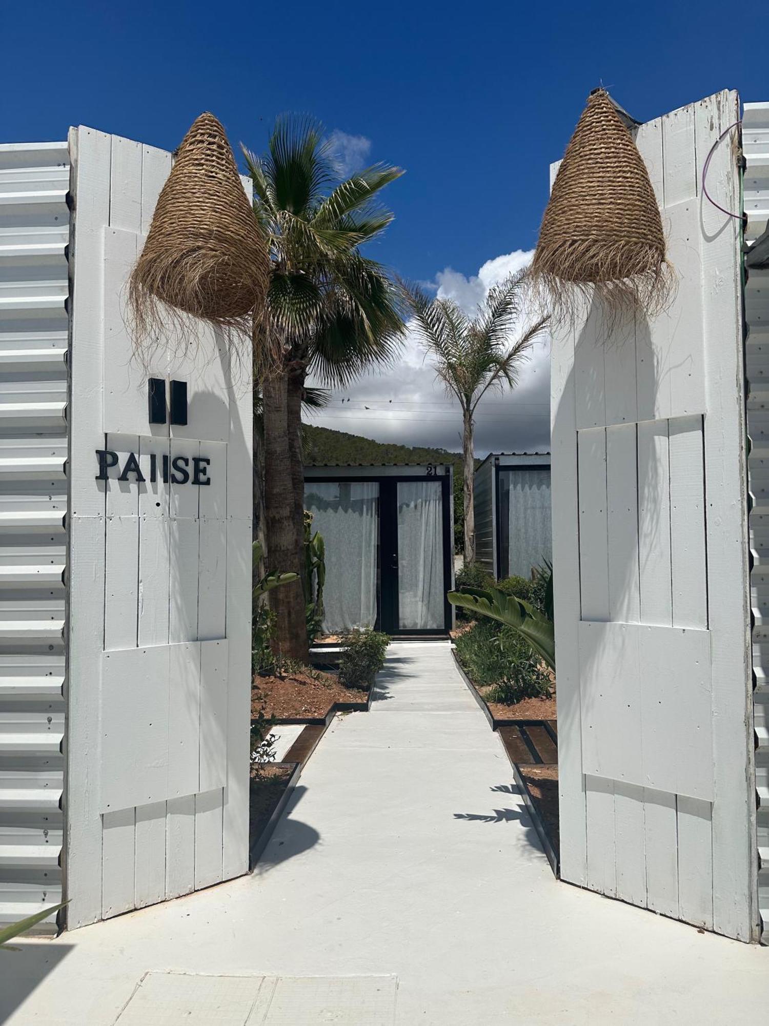 Paiise Hotels Sant Francesc de s'Estany Extérieur photo