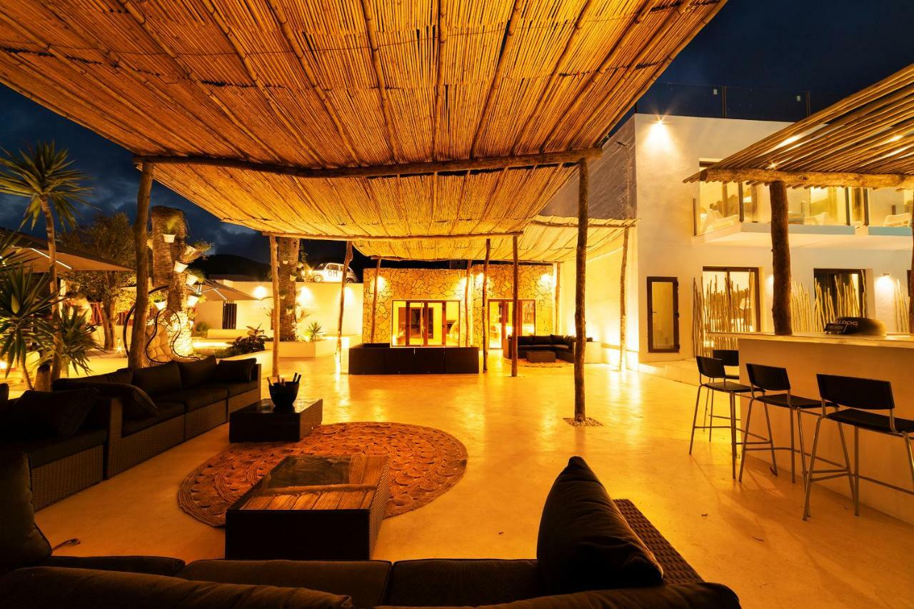 Paiise Hotels Sant Francesc de s'Estany Extérieur photo