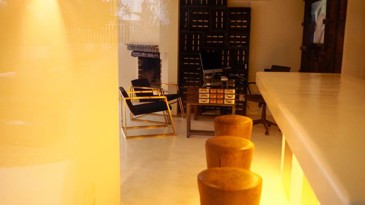 Paiise Hotels Sant Francesc de s'Estany Extérieur photo